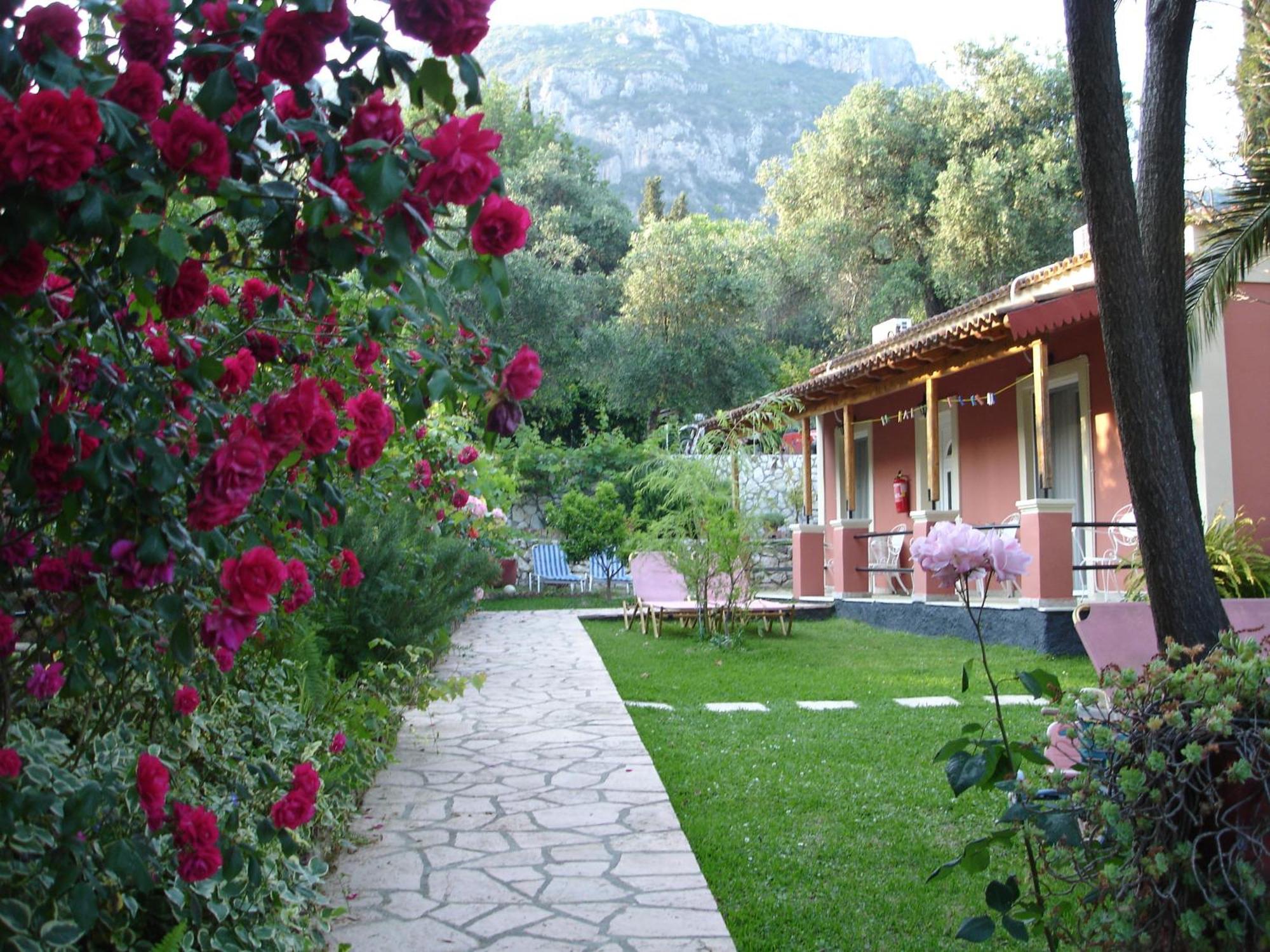 Bozikis Apartments & Studios Paleokastritsa Exterior photo